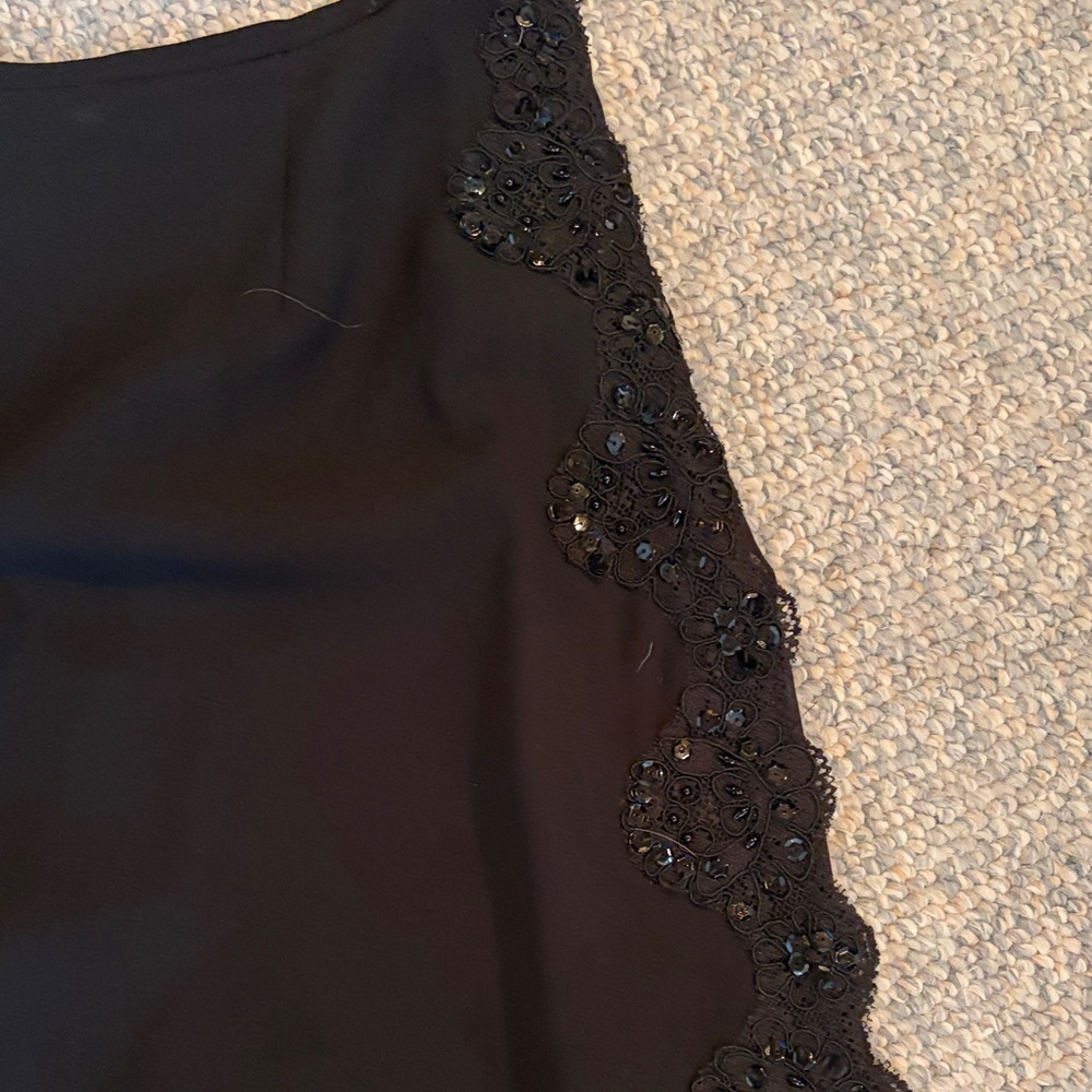 Elegant Black Wide-Leg Pants with Lace Detail - Picture 2 of 4